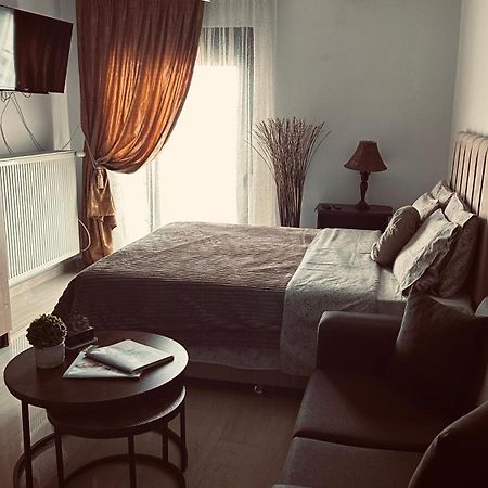 Black Flox Apartment Драма Экстерьер фото